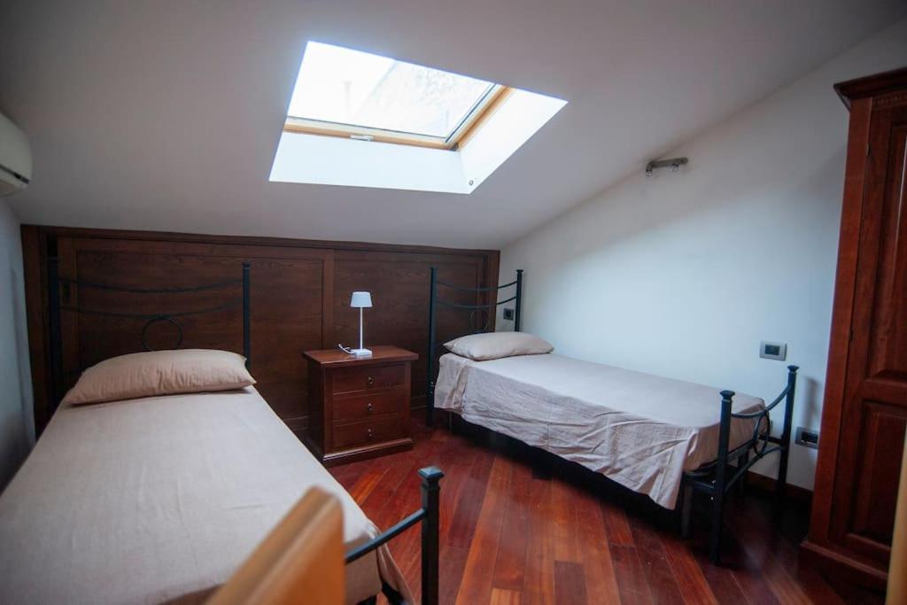 Casa Dell'Oliveto "Parcheggio Gratuito" Apartment นาร์นี ภายนอก รูปภาพ