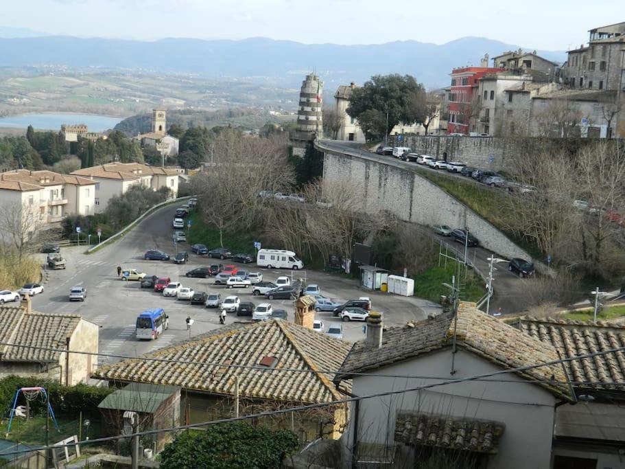 Casa Dell'Oliveto "Parcheggio Gratuito" Apartment นาร์นี ภายนอก รูปภาพ