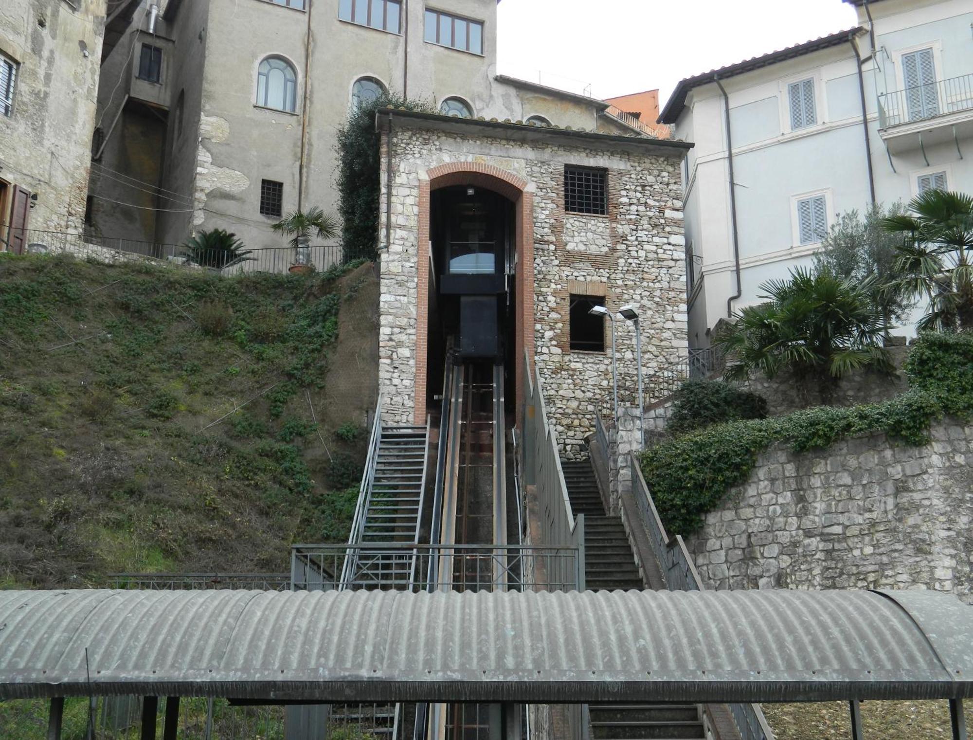 Casa Dell'Oliveto "Parcheggio Gratuito" Apartment นาร์นี ภายนอก รูปภาพ